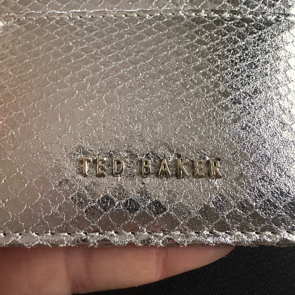 Ted Baker Silver Textured Card Holder - Picture 3 of 3